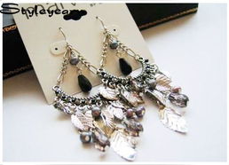 平價外貿(mào)首飾新潮精選 Liz、Monet、DK、KC品牌首飾與服飾美發(fā)飾品一站式銷售